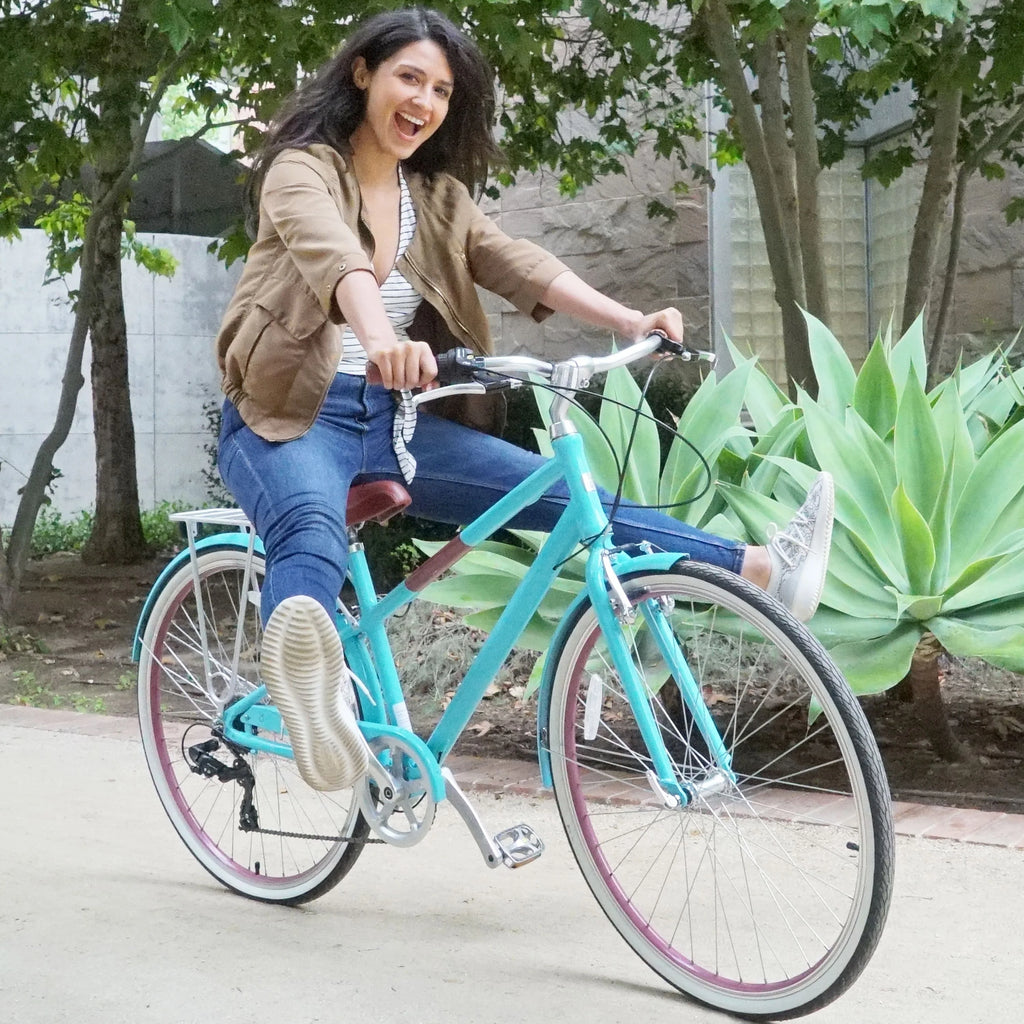 Teal Blue 7-Speed Hybrid Bike with Rear Rack, 28 In. Wheels J798