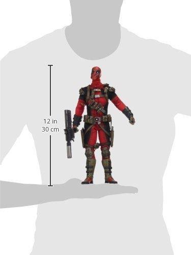 Deadpool Sixth Scale Figure C72636
