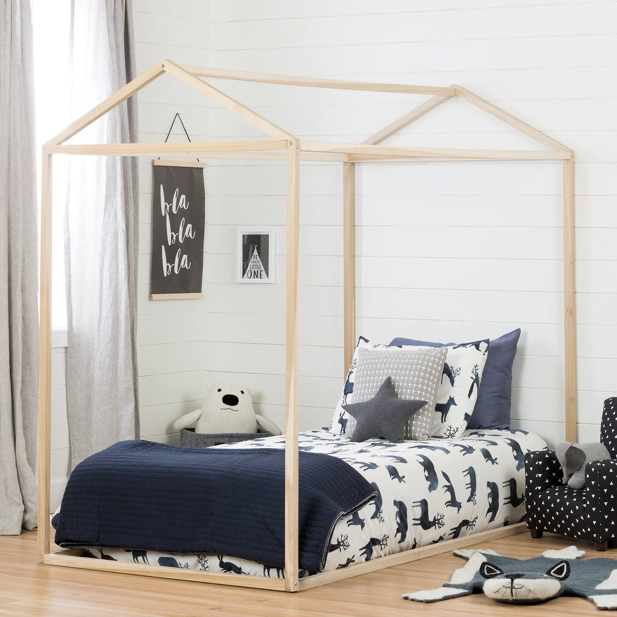 Twin Canopy Bed Frame M7081