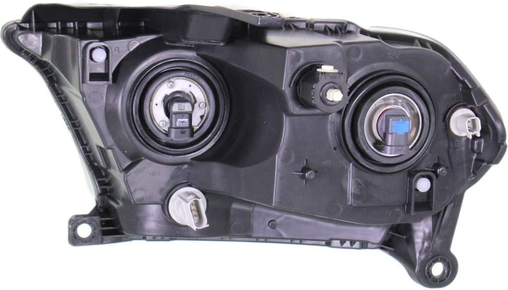 Halogen Headlight Driver and Passenger Side with Bulbs D421327