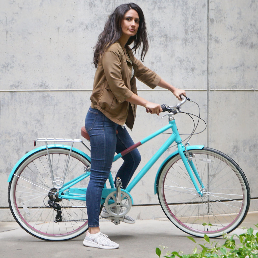 Teal Blue 7-Speed Hybrid Bike with Rear Rack, 28 In. Wheels J798