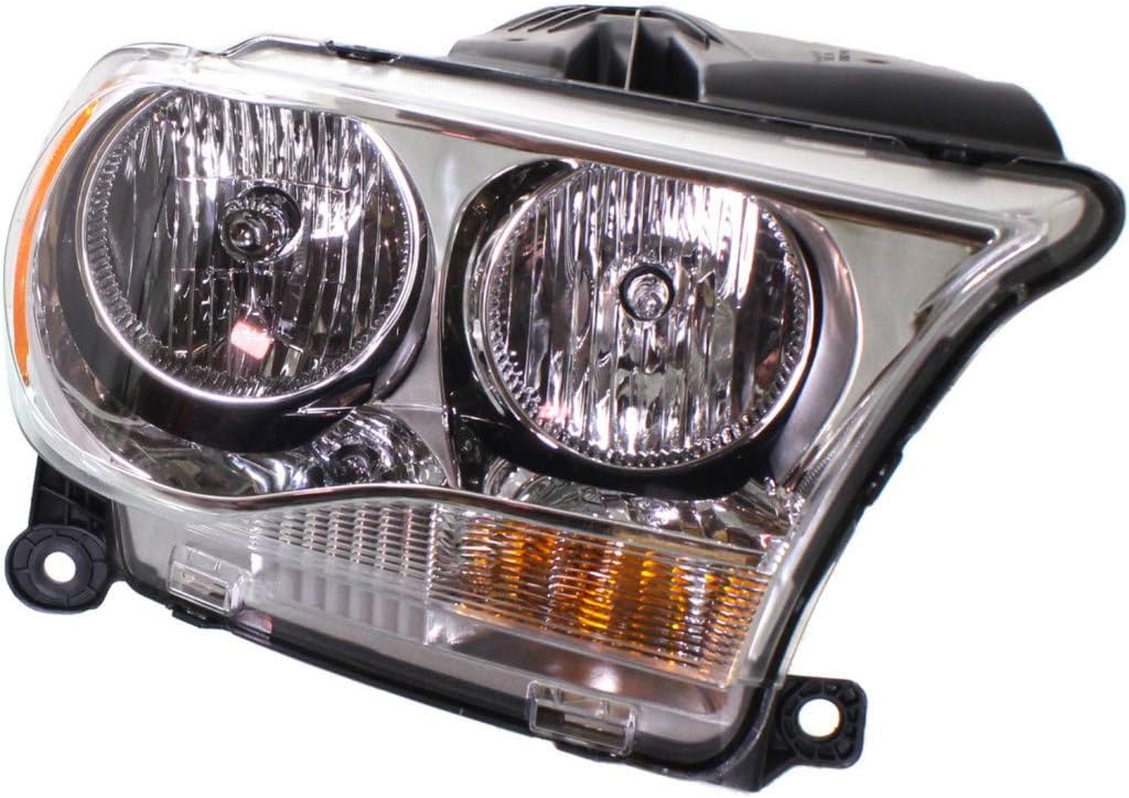 Halogen Headlight Driver and Passenger Side with Bulbs D421327