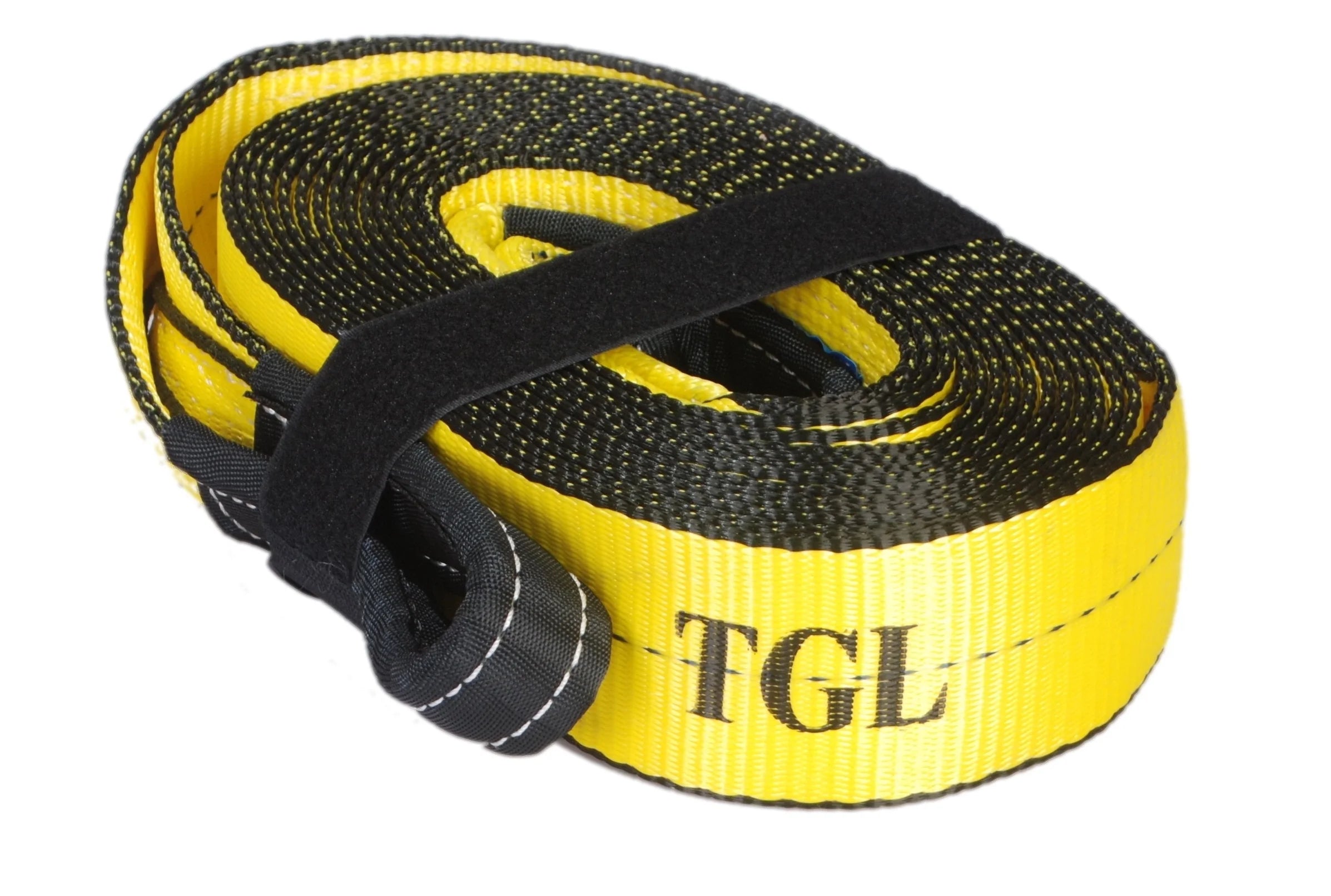 3 inch 20 Foot Tow Strap, Polyester, 30,000 Pound Capacity with Reusable Storage Strap E65386