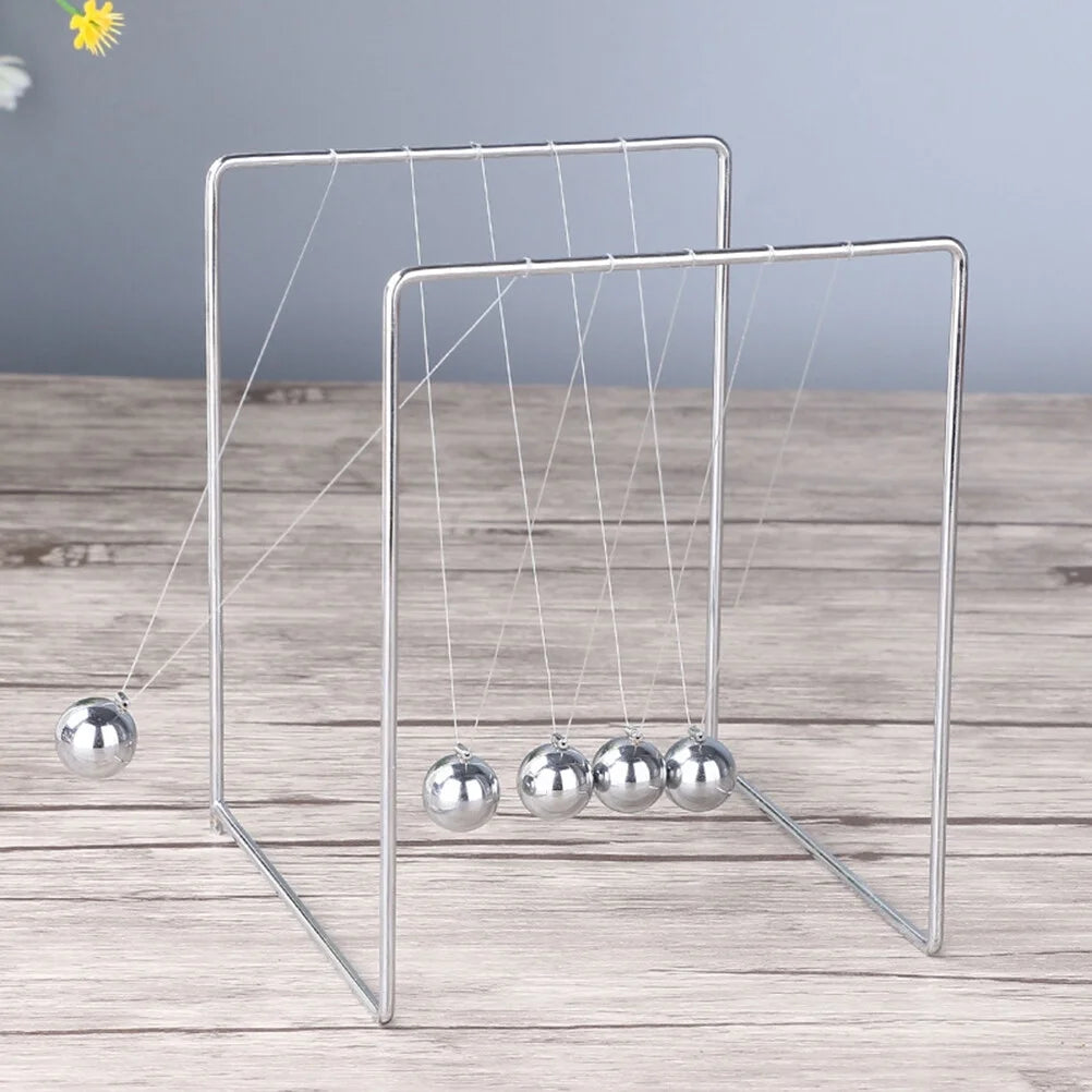 Newton Cradle Desk Gadget B9784
