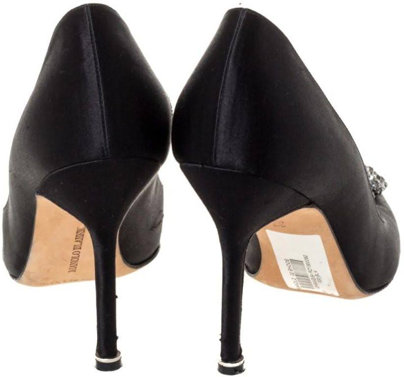 Black Satin Pump U646
