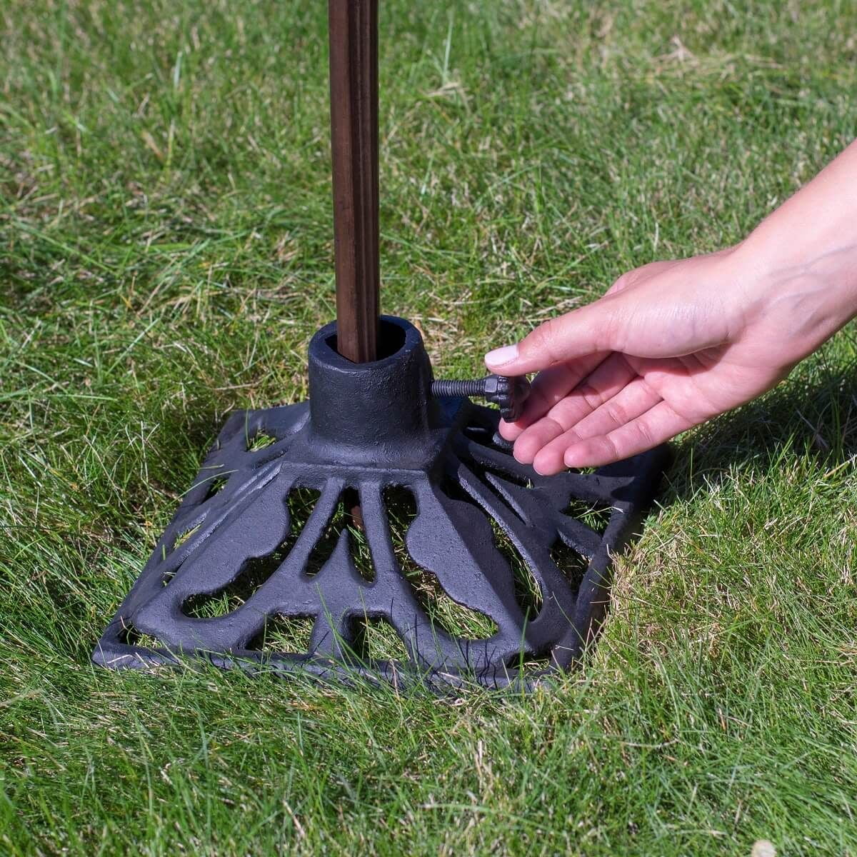 9 inch Cast Iron Black Torch Stand W45474