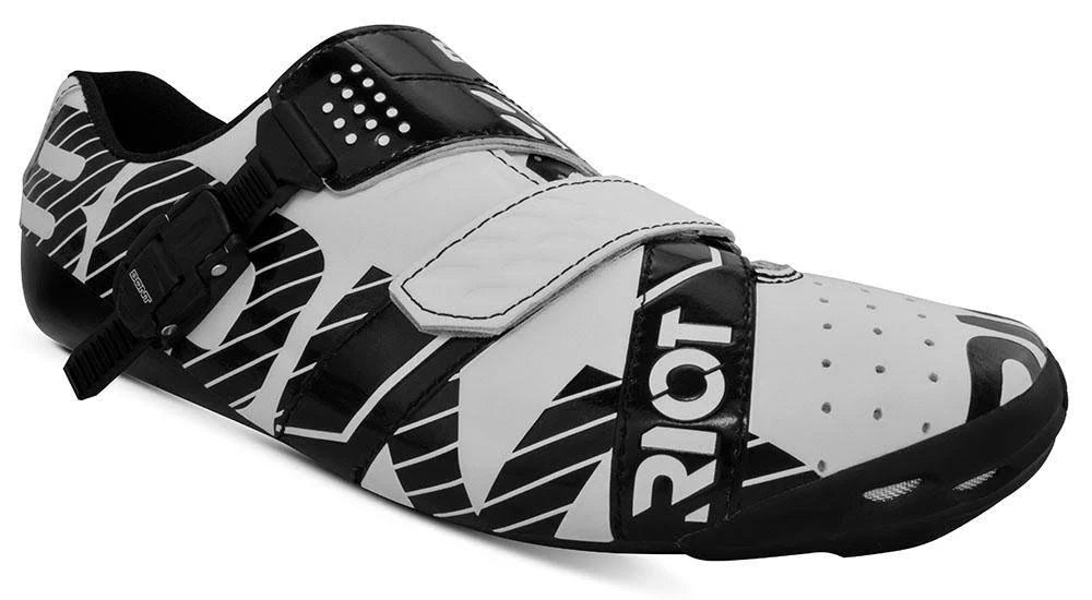 White/Black Wide Fit Shoes J191429
