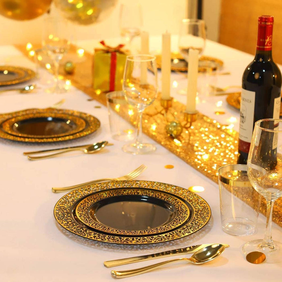 Black with Gold Rim Disposable Plastic Salad Plates 120pcs H377597