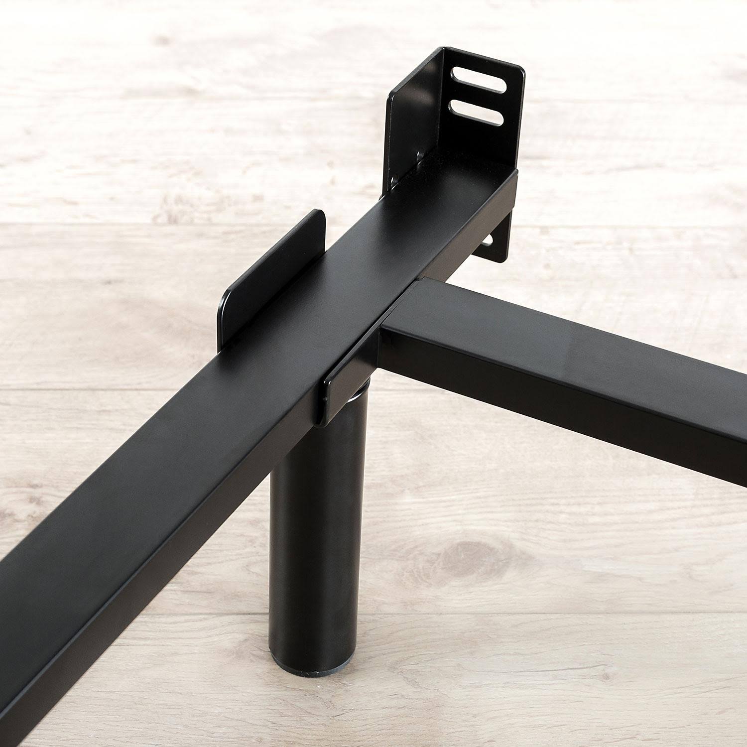 California King Heavy Duty Bed Frame E597985