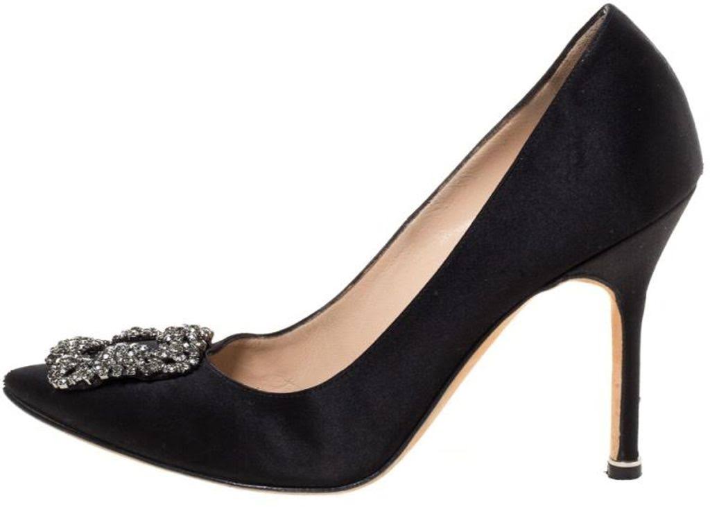 Black Satin Pump U646