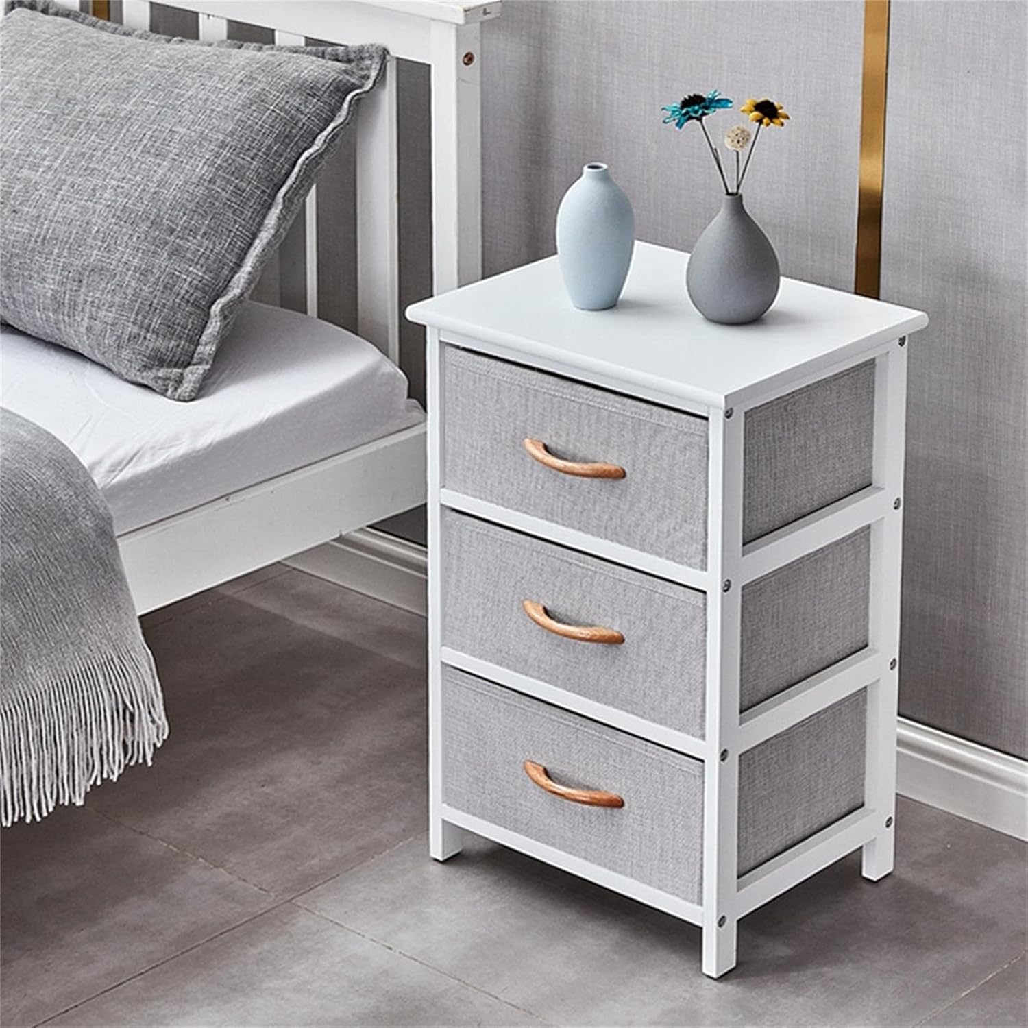 White 3 Drawer Wood Dresser Q980460