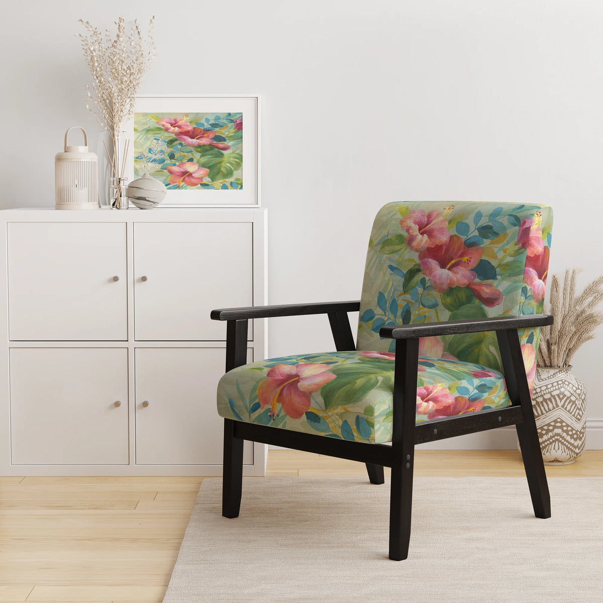Upholstered Traditional Accent Chair A75145