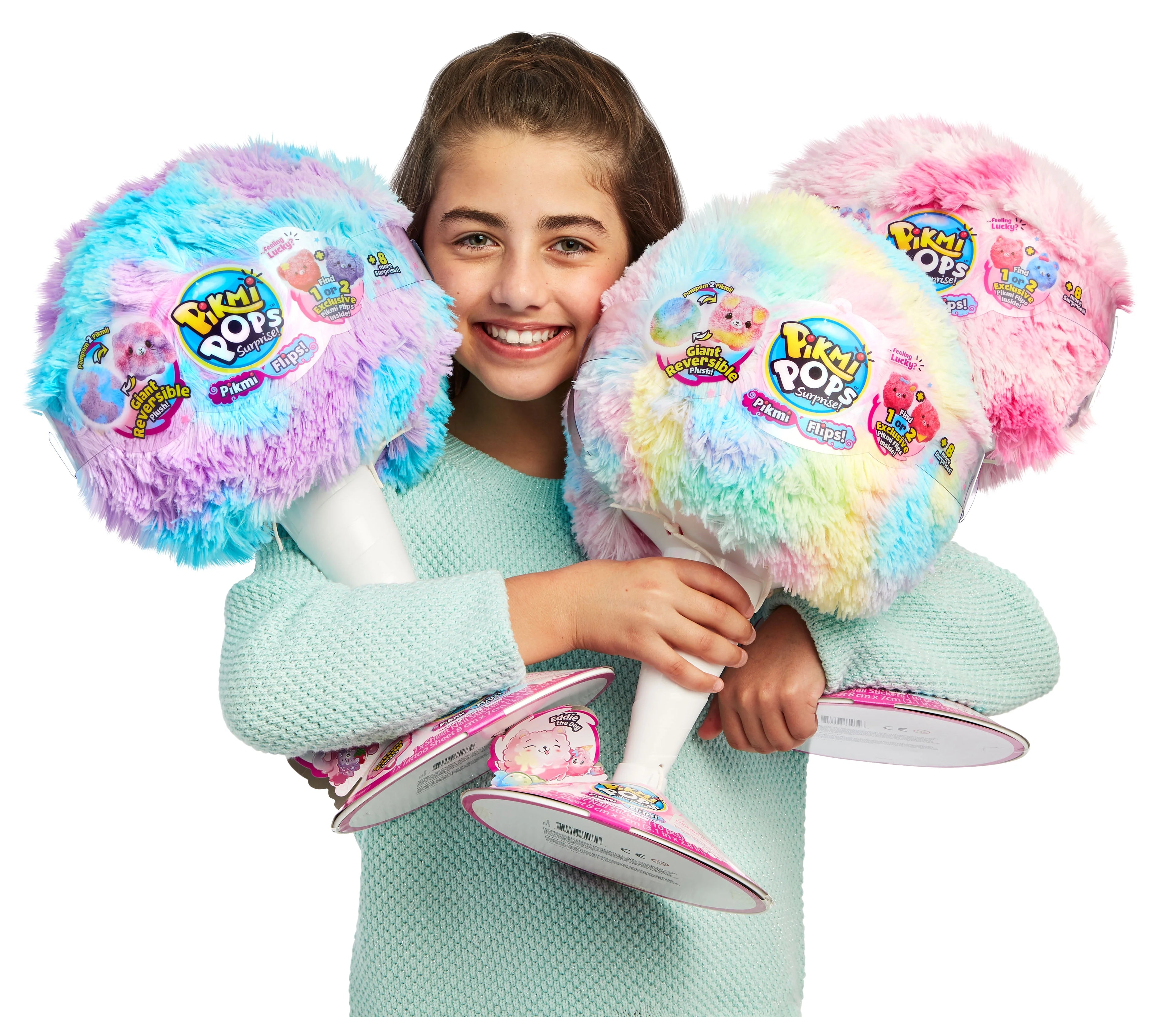 Giant Pikmi Flips Plush with 1-2 Medium Plush Z371